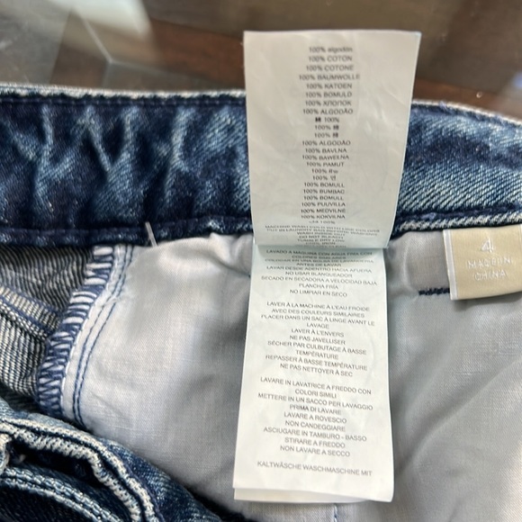 MICHAEL MICHAEL KORS Pleated Denim Pants. - Picture 13 of 14